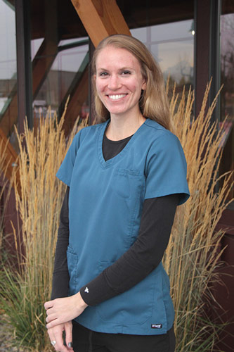 Rochell, hygienist at Summit Dental